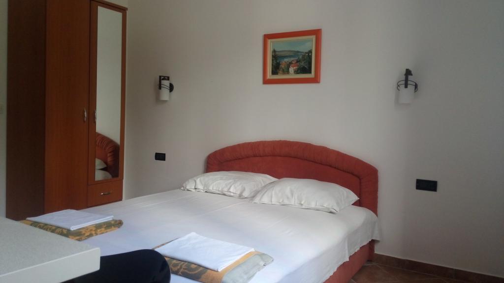 Apartmani Luka Herceg Novi Exterior photo